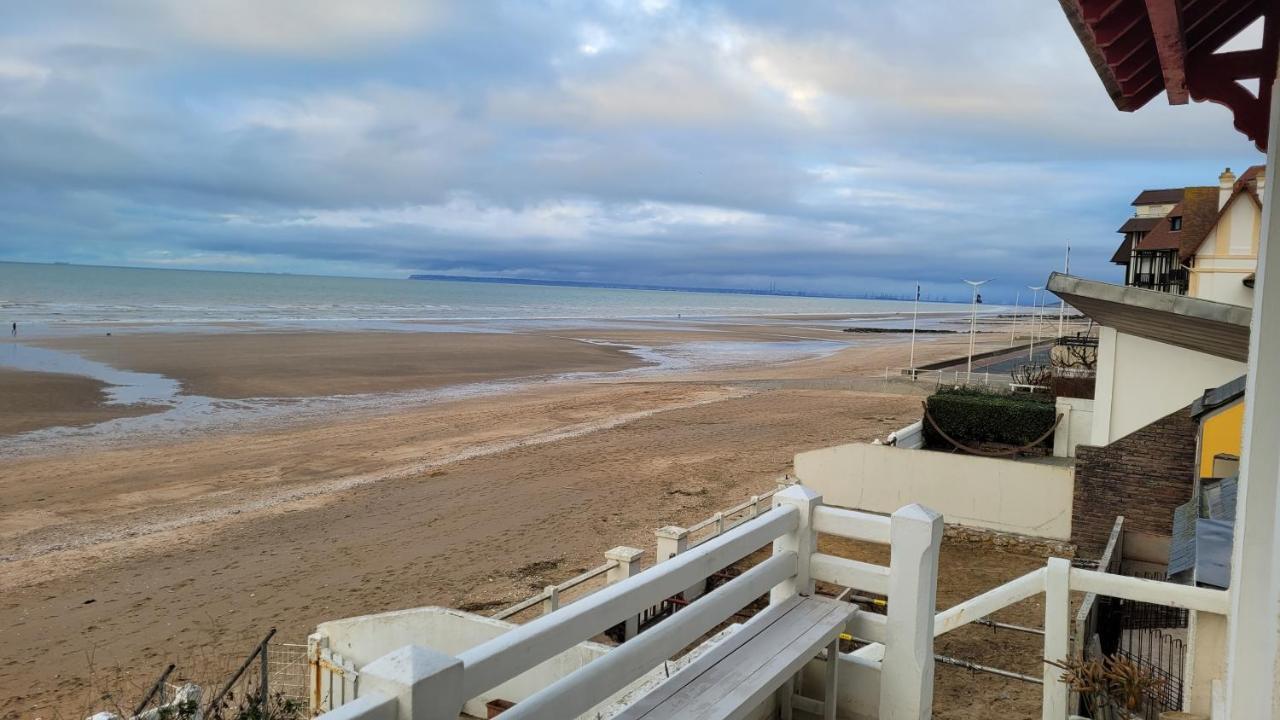 Les Pieds Dans L'Eau Apartment Blonville-sur-Mer Exterior photo