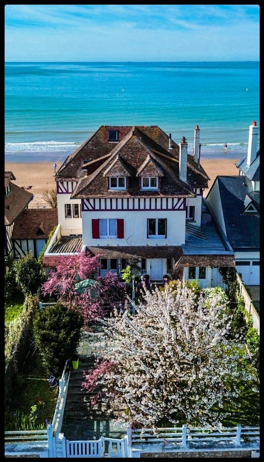 Les Pieds Dans L'Eau Apartment Blonville-sur-Mer Exterior photo