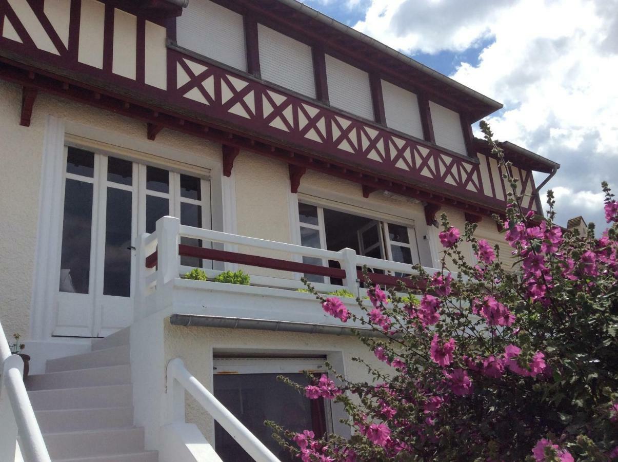 Les Pieds Dans L'Eau Apartment Blonville-sur-Mer Exterior photo