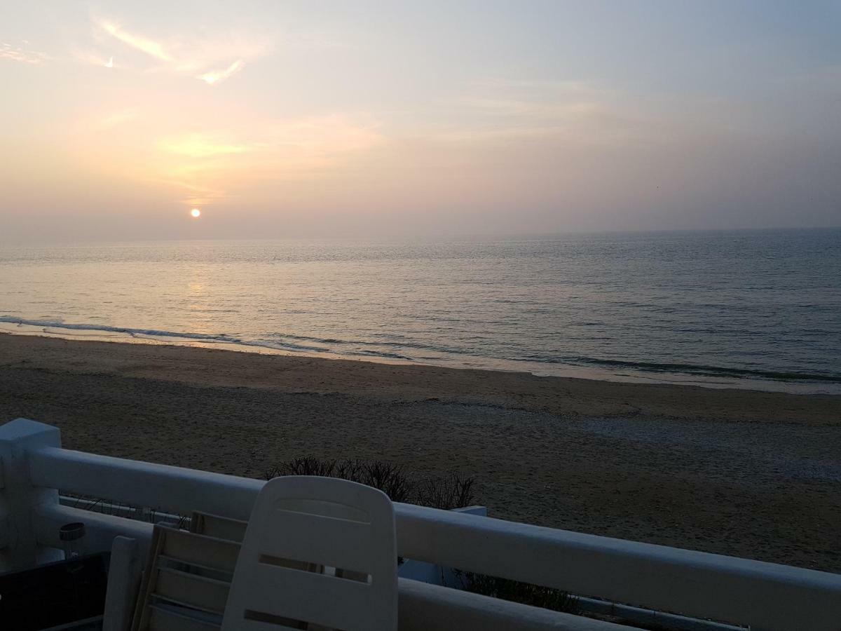 Les Pieds Dans L'Eau Apartment Blonville-sur-Mer Exterior photo